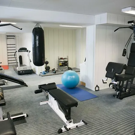 Sanderstolen Hotell فندق *