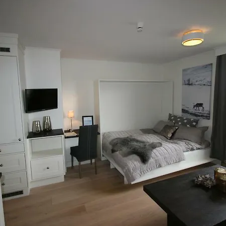 Sanderstolen Hotell * Sanderstolen