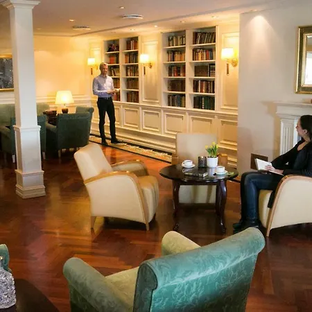 فندق Sanderstolen Hotell